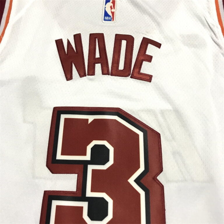 2022-23 Miami Heat Dwyane Wade #3 White Vintage Jersey - Image 5