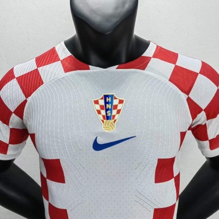 2022 Player Version Croatia Soccer Jersey Home - Image 6