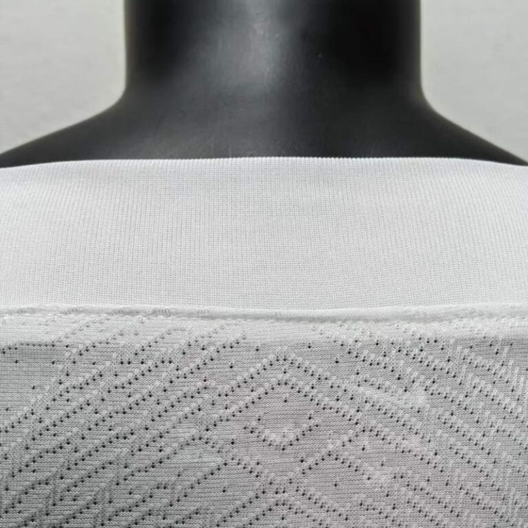 2022 Player Version Croatia Soccer Jersey Home - Image 3