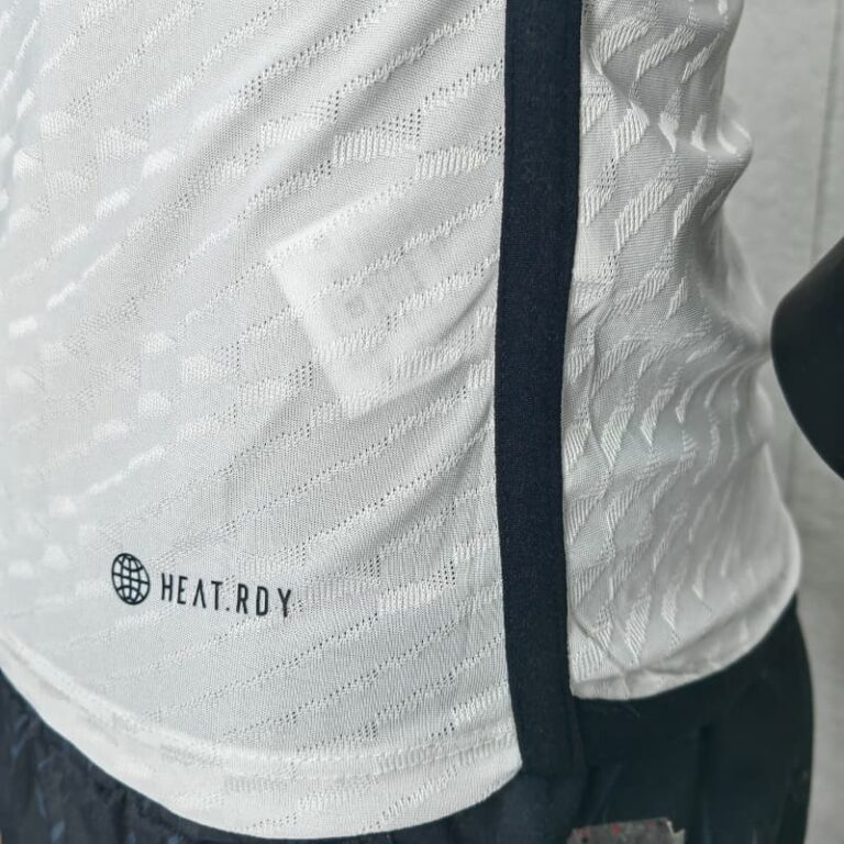 2022 World Cup Japan Soccer Jersey Away - Image 9
