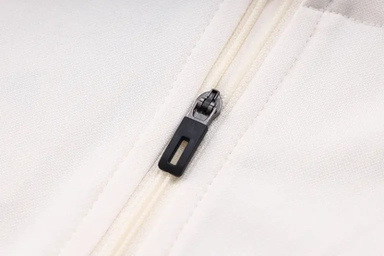 23-24 Italy Half Zipper Long Sleeved Off-white Training Suit - Image 10