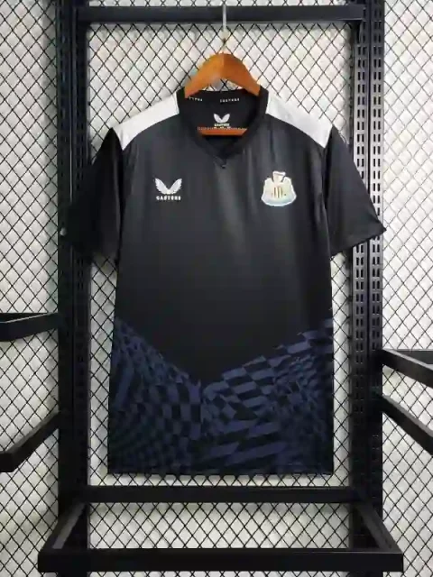 23-24 Newcastle United Training Suit