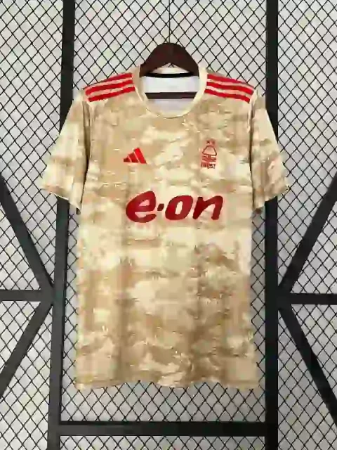 23/24 Nottingham Forest Training Suit
