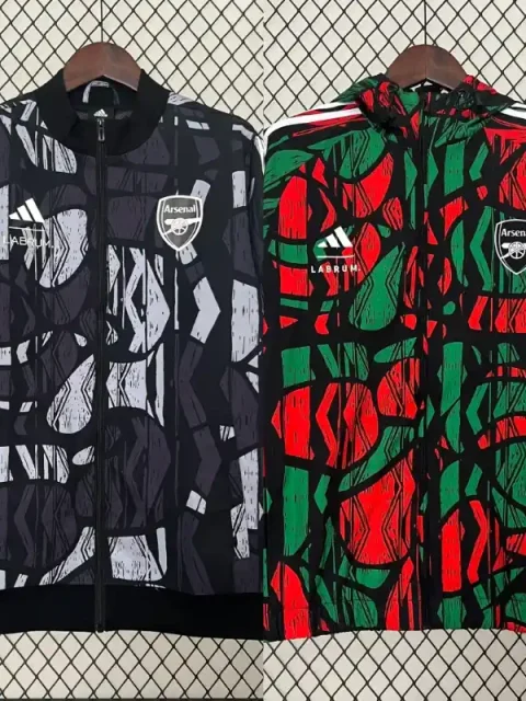 24/25 Arsenal Trench Coat Reversible
