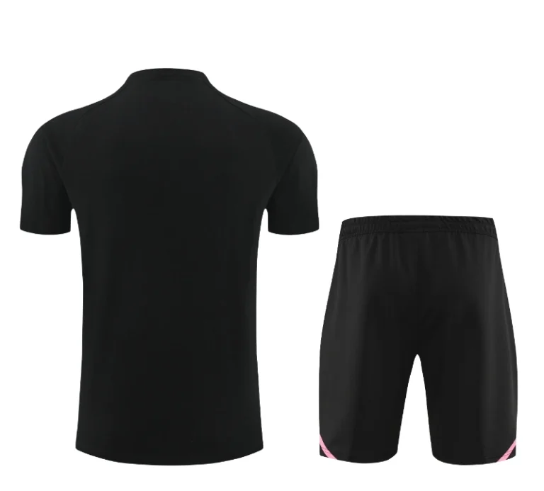 24/25 Inter Miami Black Training Suit - Image 8