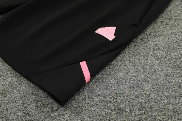 24/25 Inter Miami Pink Training Suit - Image 5