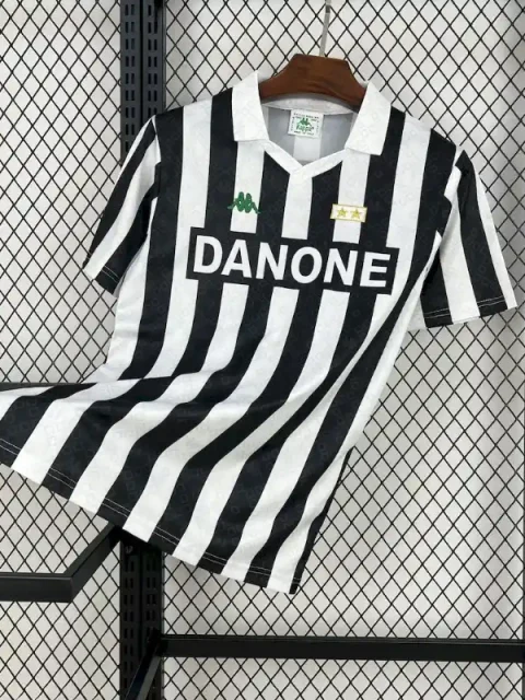 Retro 1992-94 Juventus Soccer Jersey Home