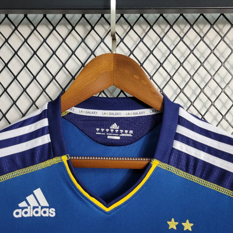 Retro 2011-12 LA Galaxy Soccer Jersey - Image 4