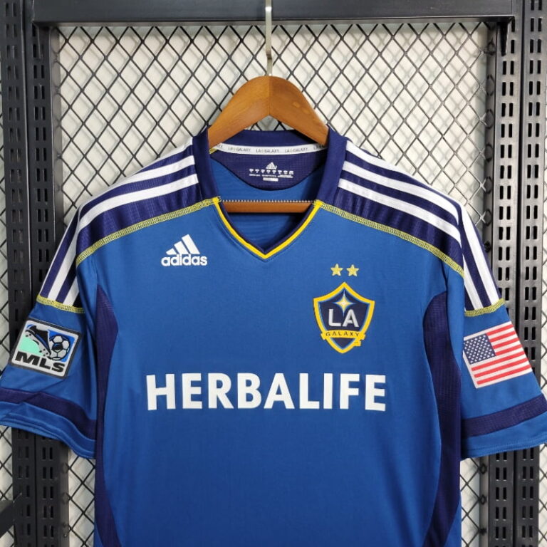 Retro 2011-12 LA Galaxy Soccer Jersey - Image 7