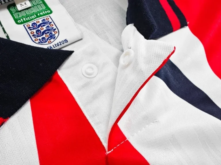 Retro 1992 England Soccer Jersey Home - Image 4