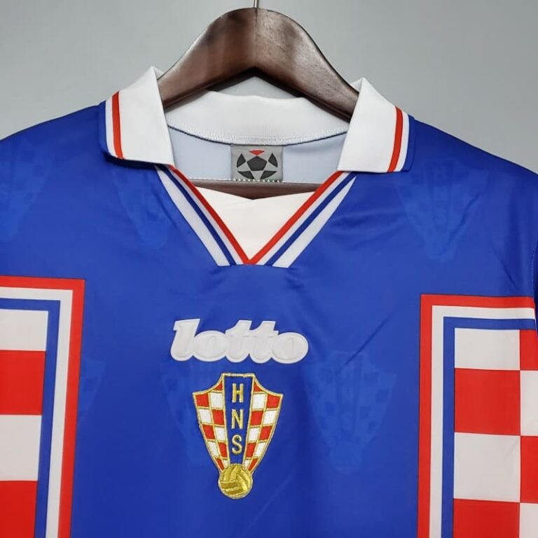 Retro 1998 Croatia Soccer Jersey Home - Image 4
