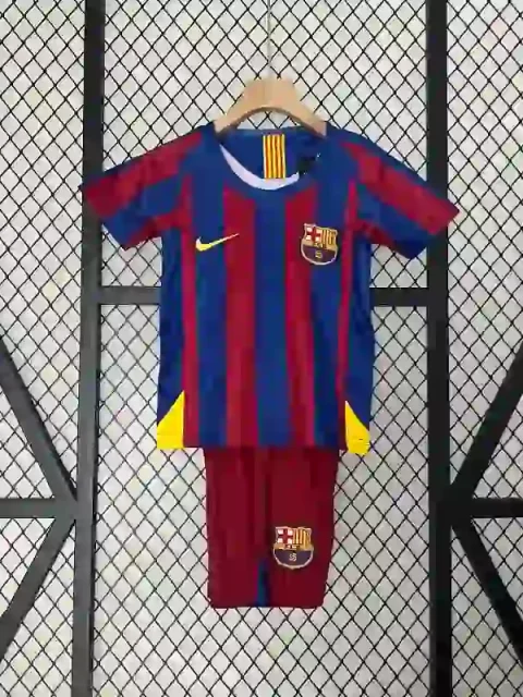 Retro 2005-06 Kids Barcelona Soccer Jersey Home