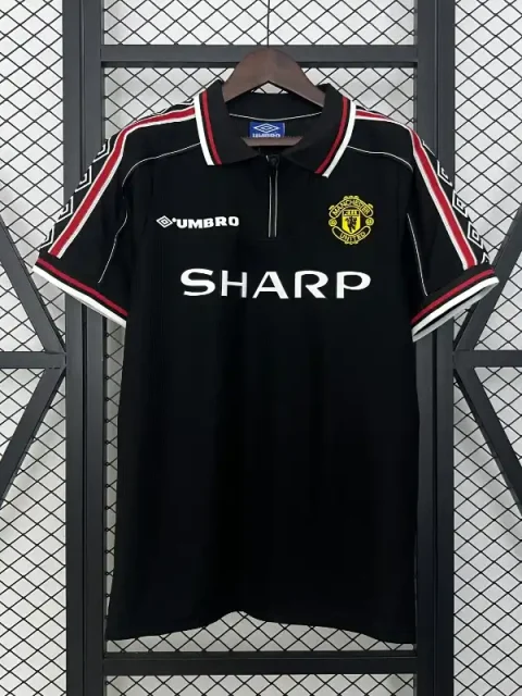 Retro 1998-99 Manchester United Black Soccer jersey