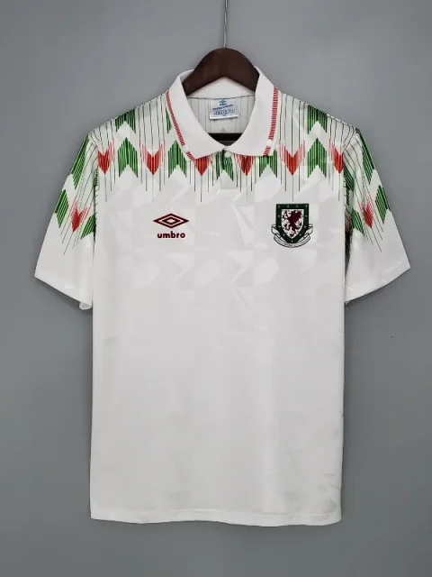 Retro 1990-92 Wales Soccer Jersey Away